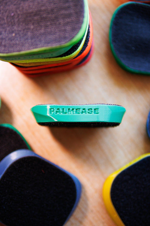 Palmease - Puck risers
