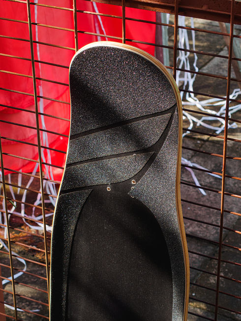 Nothing But Free - Freestyle Deck(Black) 43.5"