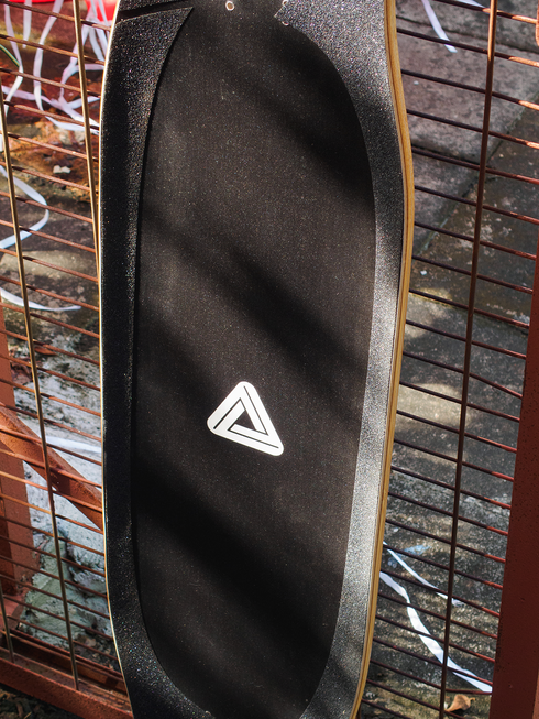 Nothing But Free - Freestyle Deck(Black) 43.5"