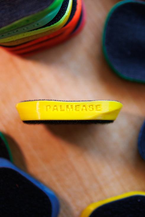 Palmease - Puck risers