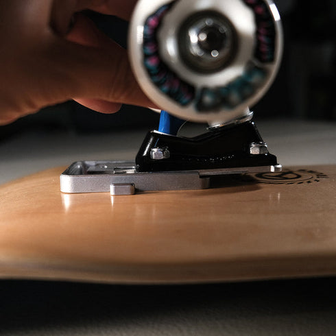 Qwiktruks - Quick Release System(Deck Plate Set, set of 2)